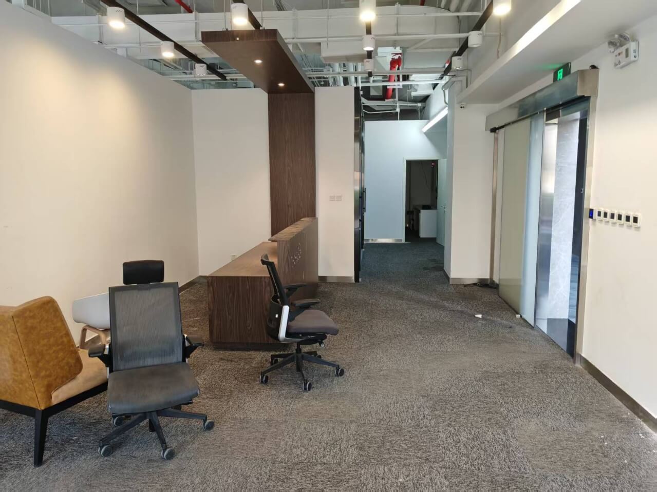 太极信息产业园  600平米办公室  